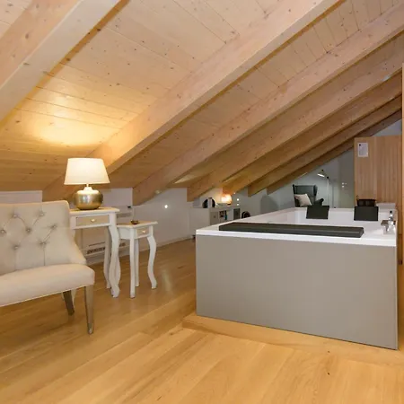 La Coccola Bed & Breakfast *