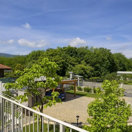 La Coccola Bed & Breakfast 4*