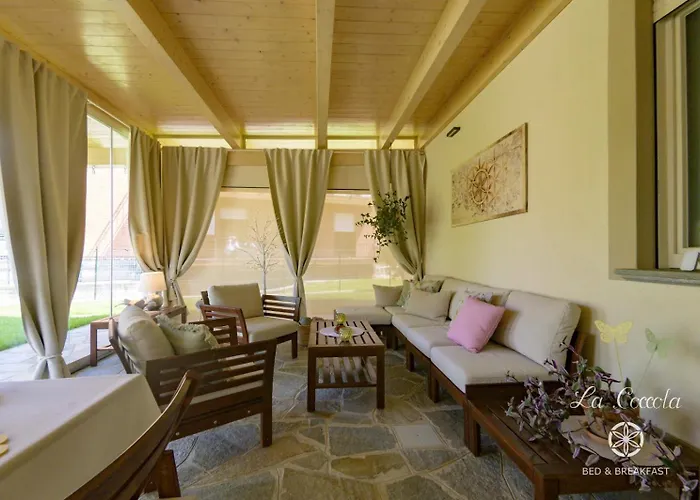 Alojamento de Acomodação e Pequeno-almoço La Coccola 4*