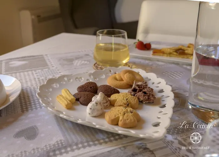 Alojamento de Acomodação e Pequeno-almoço La Coccola 4*