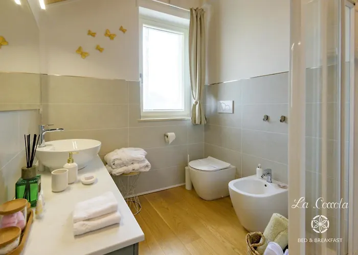 Alojamento de Acomodação e Pequeno-almoço La Coccola 4*